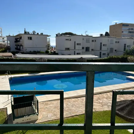 Apartment Silica Near Bonzana Square *